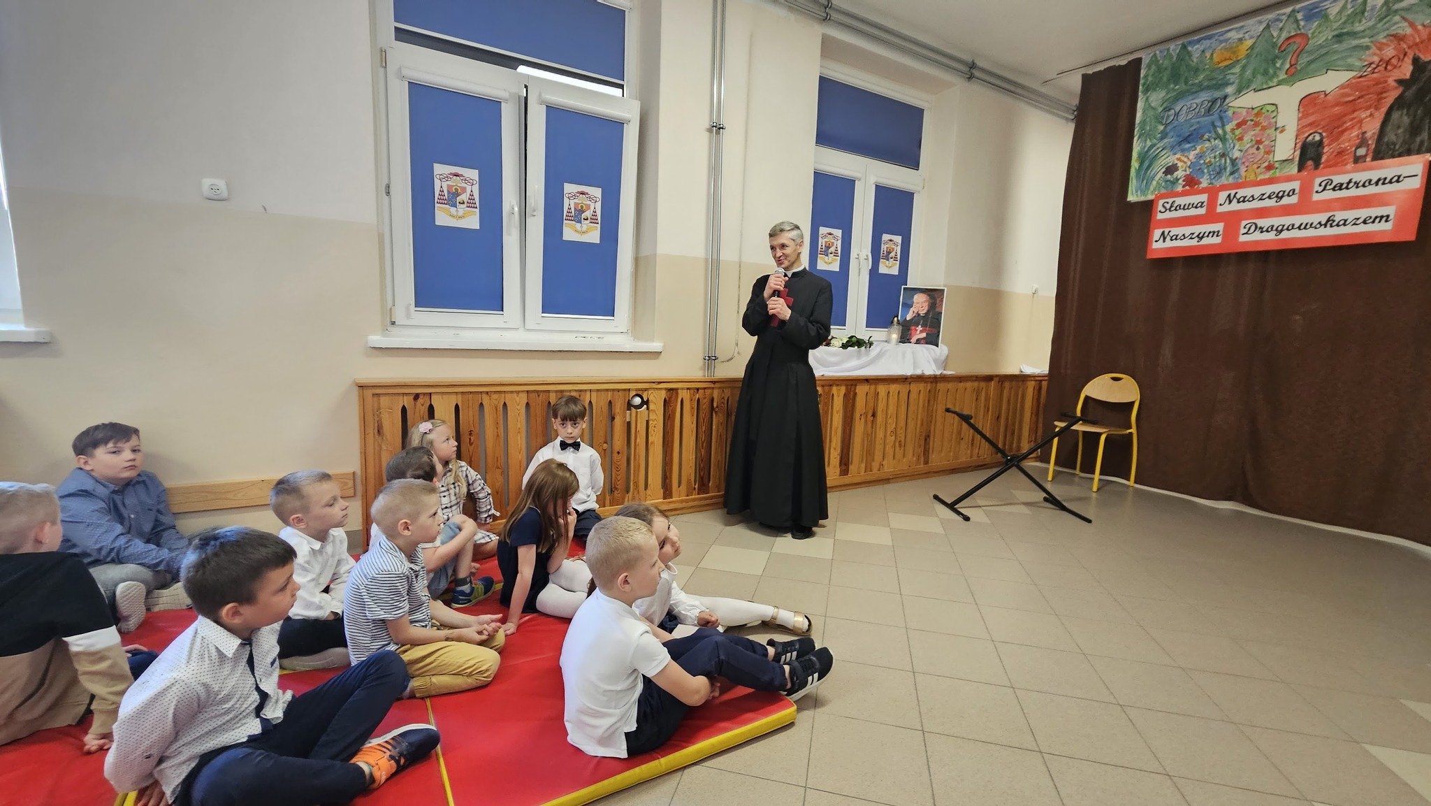 Dziękuję Szkole Podstawowej im. bł. ks. Prymasa Stefana Wyszyńskiego w Głusku za wspólną modlitwę w kościele i piękne przedstawienie w szkole.